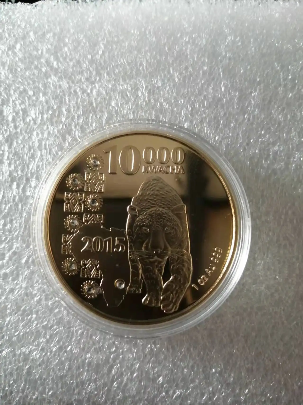 2015 Zambia Republic 1oz.999 African Leopard 10000 Kwacha Gold Animal Commemorative Coin Collection
2015 Zambia Republic 1oz.999 African Leopard 10000 Kwacha Gold Animal Commemorative Coin Collection
