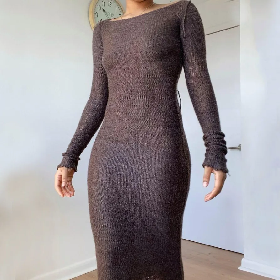 2021 New Autumn Winter Solid Mohair Knit Sweater Dresses Women Sexy Long Sleeve Bodycon Vintage Dress Ladies Loungewear Outfits
2021 New Autumn Winter Solid Mohair Knit Sweater Dresses Women Sexy Long Sleeve Bodycon Vintage Dress Ladies Loungewear Outfits