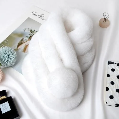 Cute and warm imitation rabbit fur three-tube scarf fashion women's fur collar Korean winter thickened plush scarf
Cute and warm imitation rabbit fur three-tube scarf fashion women's fur collar Korean winter thickened plush scarf