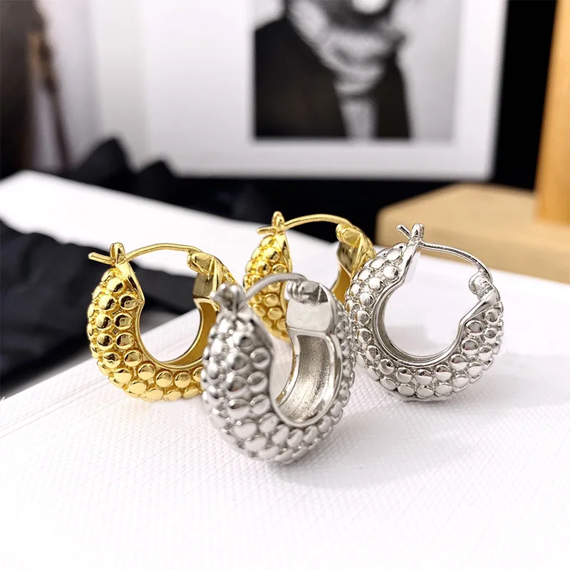 Top Version Gold Color Bean Bead Design Savi Style Drop Earrings For Women Fashion Jewelry
Top Version Gold Color Bean Bead Design Savi Style Drop Earrings For Women Fashion Jewelry