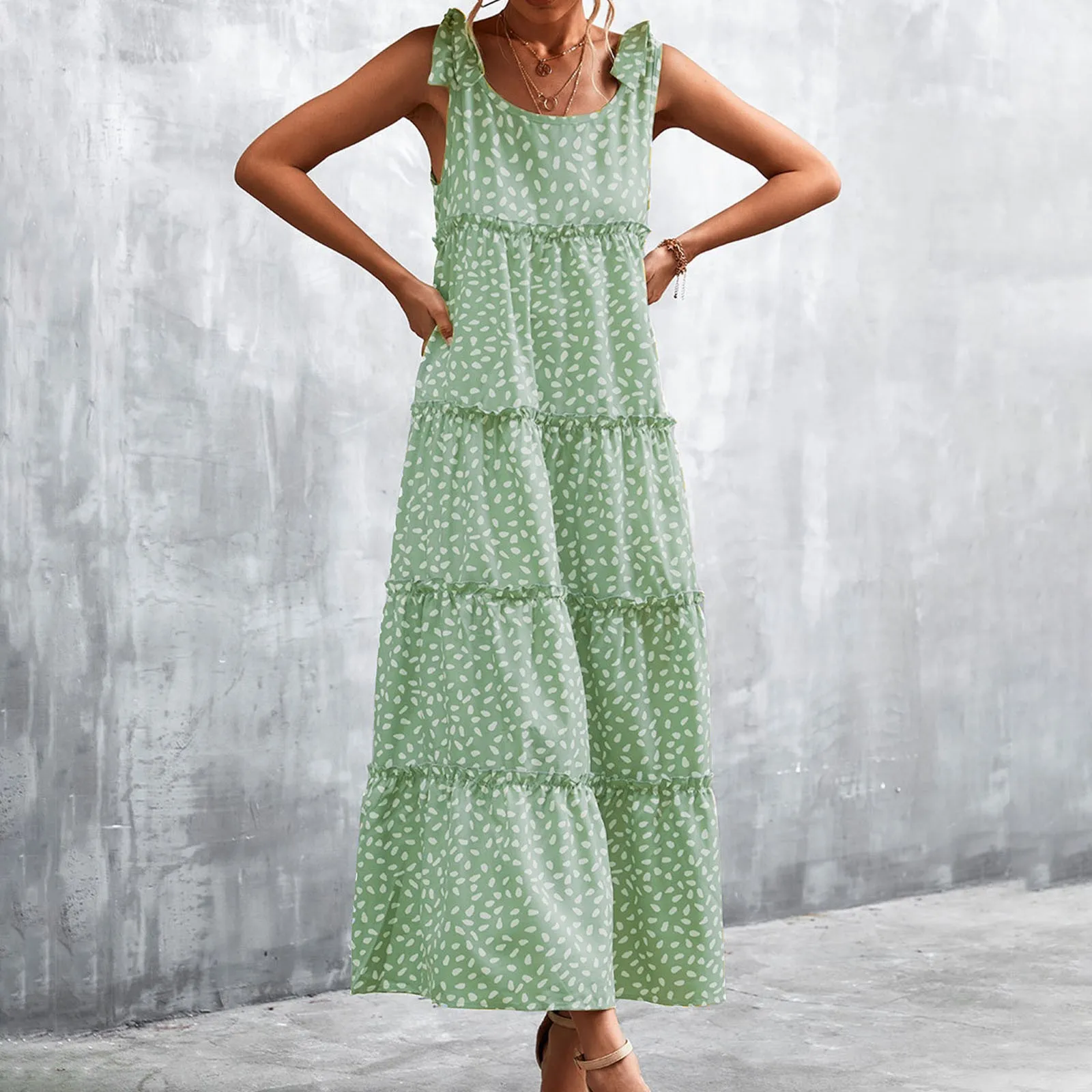 2022 Summer Print Boho Ruffles Straps Midi Dresses For Women Elegant Female Bohemian Beach Casual Tiered Sleeveless Long Dress
2022 Summer Print Boho Ruffles Straps Midi Dresses For Women Elegant Female Bohemian Beach Casual Tiered Sleeveless Long Dress