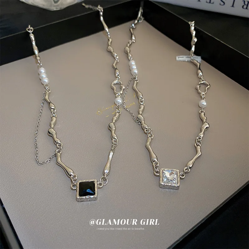 Rock Style Square Rhinestone Pendant Necklace Jewelri Charm Pearl Bamboo Chain Necklac For Woman Fashion 2022
Rock Style Square Rhinestone Pendant Necklace Jewelri Charm Pearl Bamboo Chain Necklac For Woman Fashion 2022