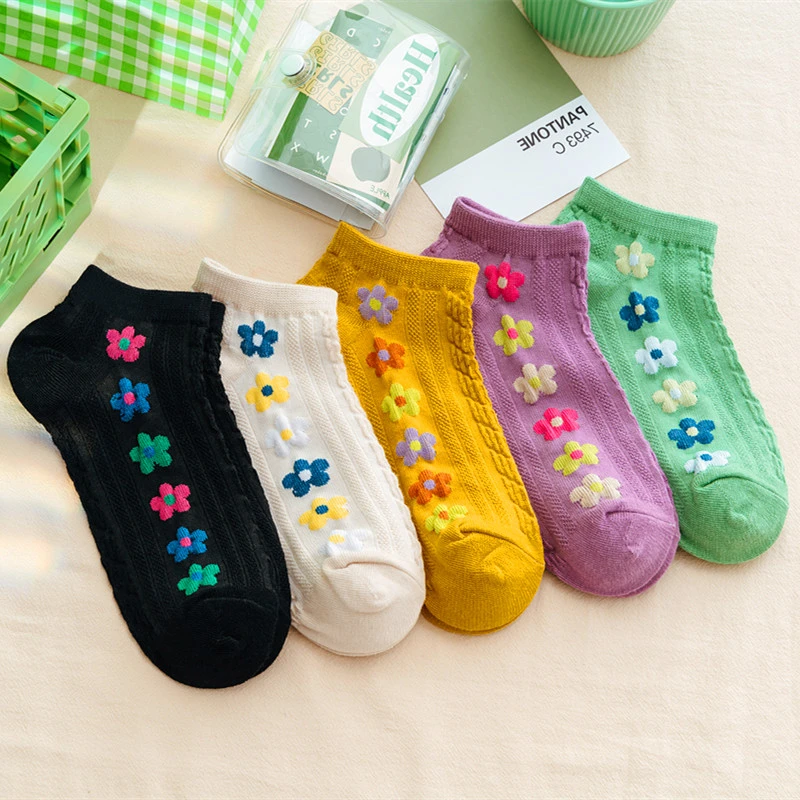 Cute Cotton Women Socks Cartoon Flower Candy Colors Harajuku Kawaii Socks Casual Ankle Socks Japanese Korean Style Funny Socks
Cute Cotton Women Socks Cartoon Flower Candy Colors Harajuku Kawaii Socks Casual Ankle Socks Japanese Korean Style Funny Socks