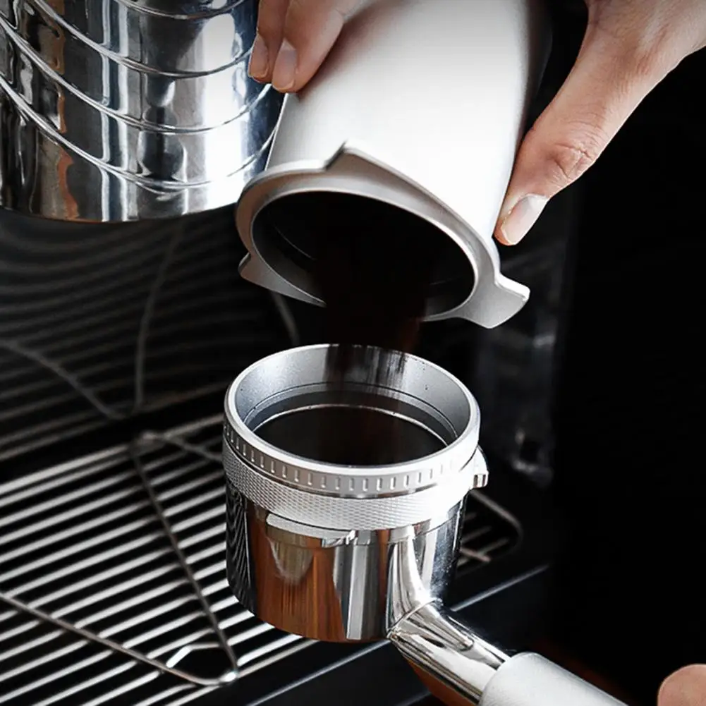 51/54/58mm Espresso Coffee Dosing Ring Food Grade Side Leak Prevention Magnetic Aluminum Dosing Ring Cup Funnel Kitchen Supplies
51/54/58mm Espresso Coffee Dosing Ring Food Grade Side Leak Prevention Magnetic Aluminum Dosing Ring Cup Funnel Kitchen Supplies