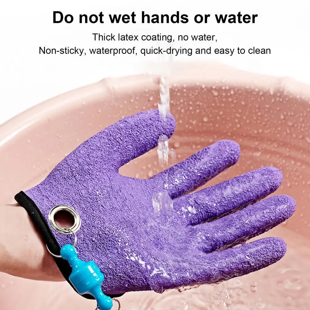 1 pack of thick wear-resistant fishing gloves, good waterproof grip, anti-cutting fish catching gloves
1 pack of thick wear-resistant fishing gloves, good waterproof grip, anti-cutting fish catching gloves
