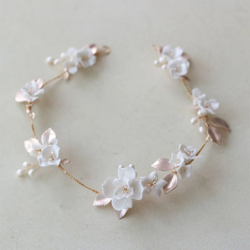 SLBRIDAL Handmade Rhinestones Ceramic Flower Freshwater Pearls Bridal Headband Hair Vine Wedding Hair Accessories Women Jewelry
SLBRIDAL Handmade Rhinestones Ceramic Flower Freshwater Pearls Bridal Headband Hair Vine Wedding Hair Accessories Women Jewelry