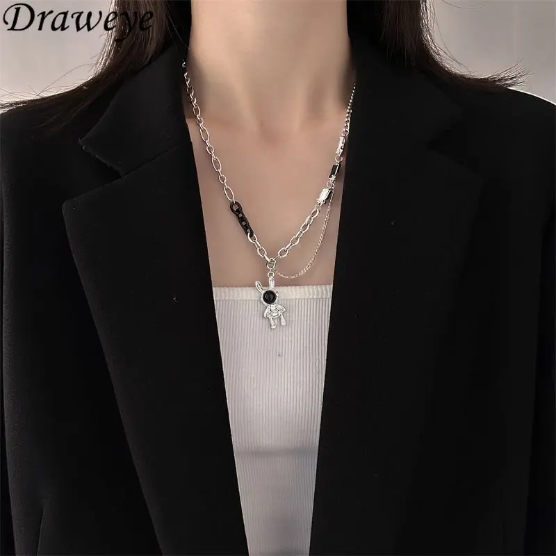 Draweye Black White Zircon Necklaces for Women Cartoon Luxury Quality Vintage Jewelry Y2k Fashion Hiphop Sweaters Chains
Draweye Black White Zircon Necklaces for Women Cartoon Luxury Quality Vintage Jewelry Y2k Fashion Hiphop Sweaters Chains