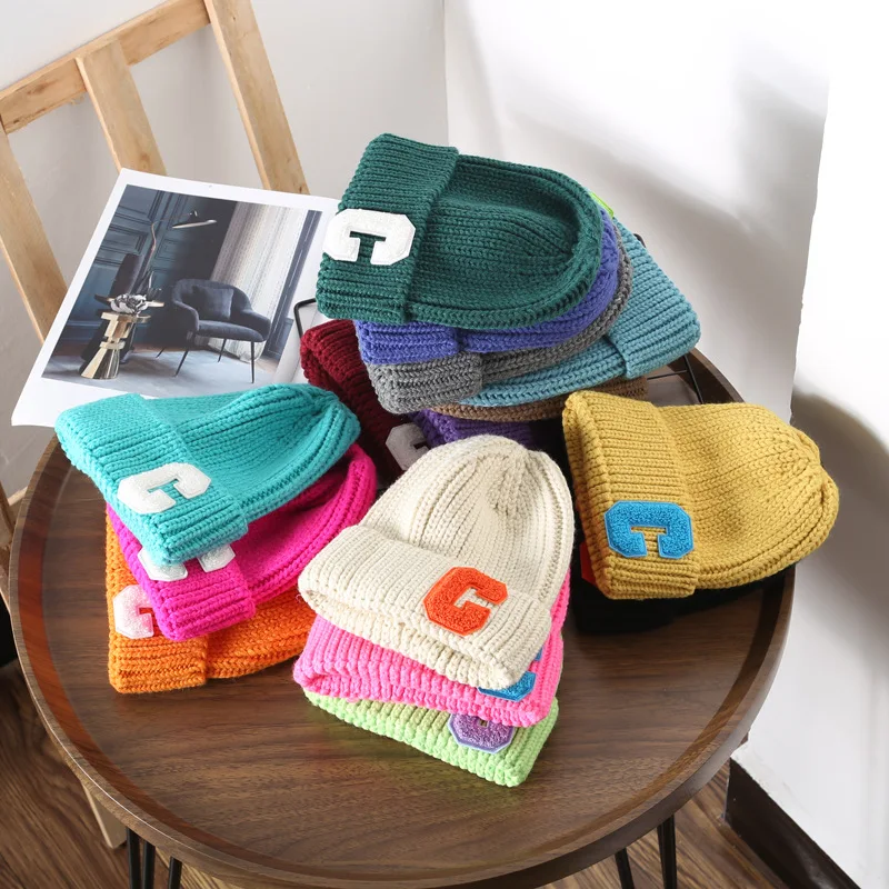 Warmth Man Hat Letter C Men's Caps Knitting Women's Cap Fashion Embroidery Hats for Women Wool Male Apparel Accessories
Warmth Man Hat Letter C Men's Caps Knitting Women's Cap Fashion Embroidery Hats for Women Wool Male Apparel Accessories