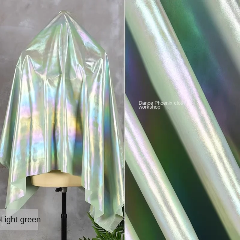 

Пуховая ткань для куртки, блестящая зеленая Водонепроницаемая мягкая креативная ткань с фантомным градиентом для одежды «сделай сам», материал для шитья