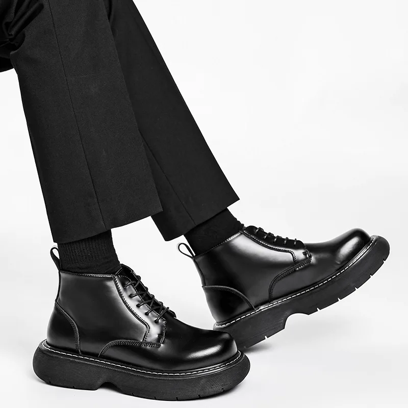 Leather Chelsea boots men's ins cool winter British windmill handsome trend all-match tooling shoes black high-top leather shoes
Leather Chelsea boots men's ins cool winter British windmill handsome trend all-match tooling shoes black high-top leather shoes