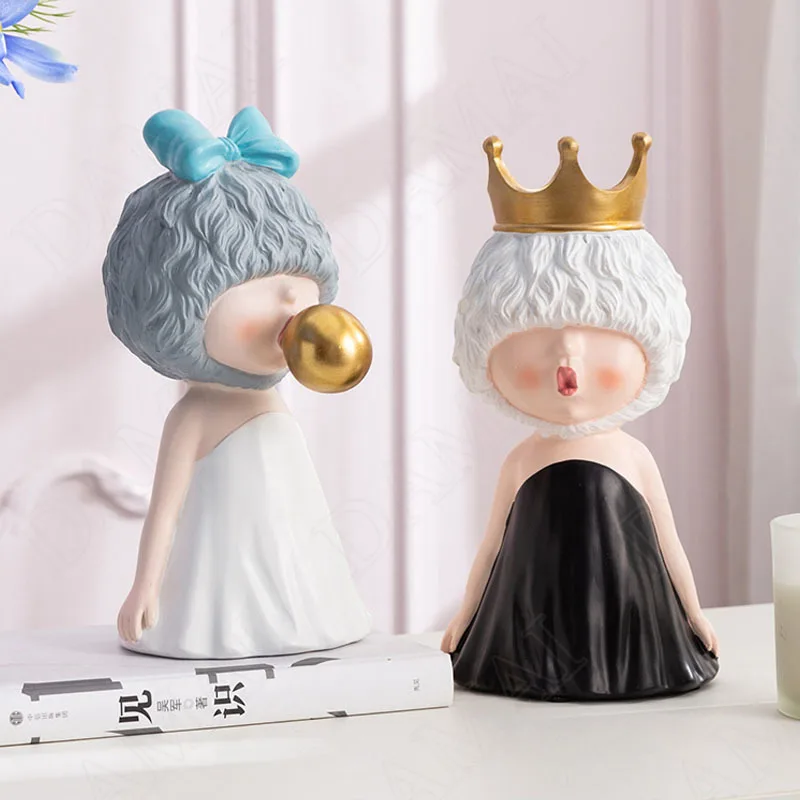 European Style Resin Statue Living Room Lovely Statuette Office Desktop Creativity Accessories Home Decoration Modern Ornaments
European Style Resin Statue Living Room Lovely Statuette Office Desktop Creativity Accessories Home Decoration Modern Ornaments
