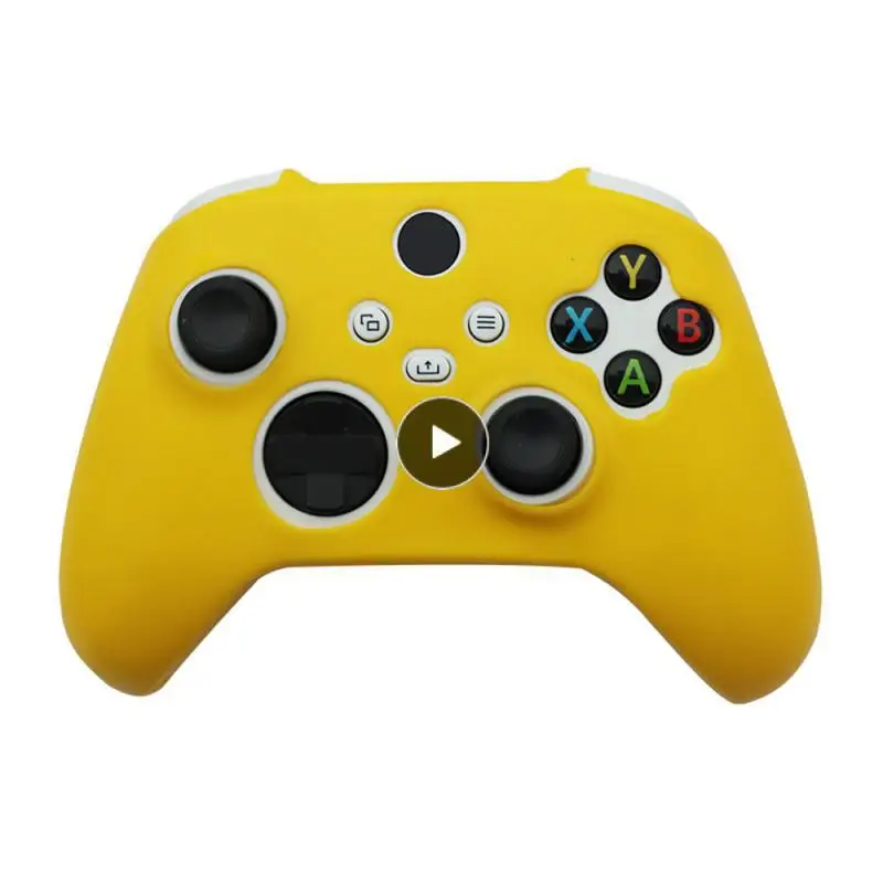 Super Drop-proof Ultra-thin Protective Sleeve Easy Charging Black Game Handle Bare Metal Feel Light And Smooth Wireless Handle
Super Drop-proof Ultra-thin Protective Sleeve Easy Charging Black Game Handle Bare Metal Feel Light And Smooth Wireless Handle