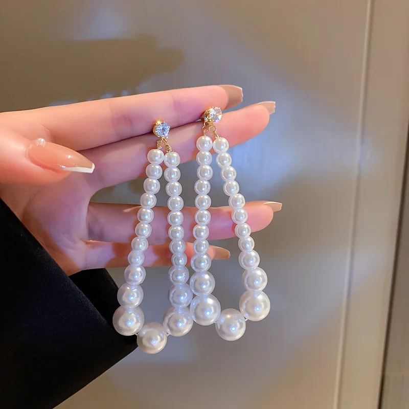Women Earrings Elegant Delicate Wedding Party Long Drop Earrings Women Sweet Accessories New Large Imitation Pearl Drop Earrings
Women Earrings Elegant Delicate Wedding Party Long Drop Earrings Women Sweet Accessories New Large Imitation Pearl Drop Earrings