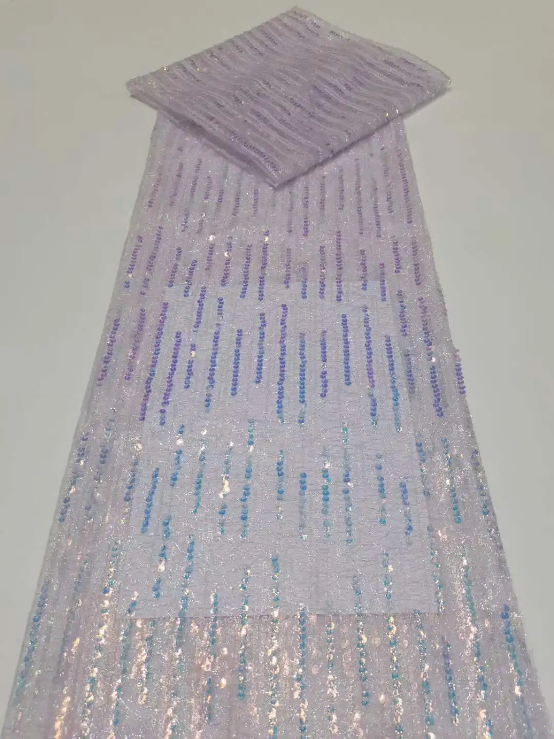 French Tulle Lace Fabric 2022 High Quality Lace Material African Lace Fabric With Sequins Nigerian Lace Fabric For Wedding Dress
French Tulle Lace Fabric 2022 High Quality Lace Material African Lace Fabric With Sequins Nigerian Lace Fabric For Wedding Dress