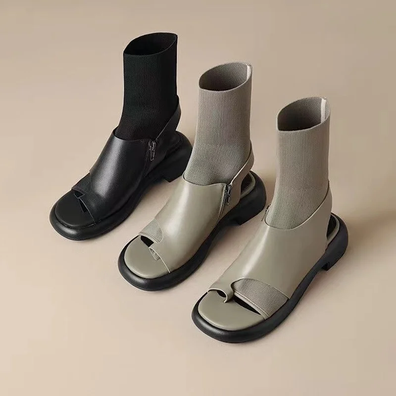 SENDNAKAI New Open Toe Women's Hollow out Martin Boots Fabric Splice Fashion Retro Thick Sole Boots Side Zipper Lightweight
SENDNAKAI New Open Toe Women's Hollow out Martin Boots Fabric Splice Fashion Retro Thick Sole Boots Side Zipper Lightweight