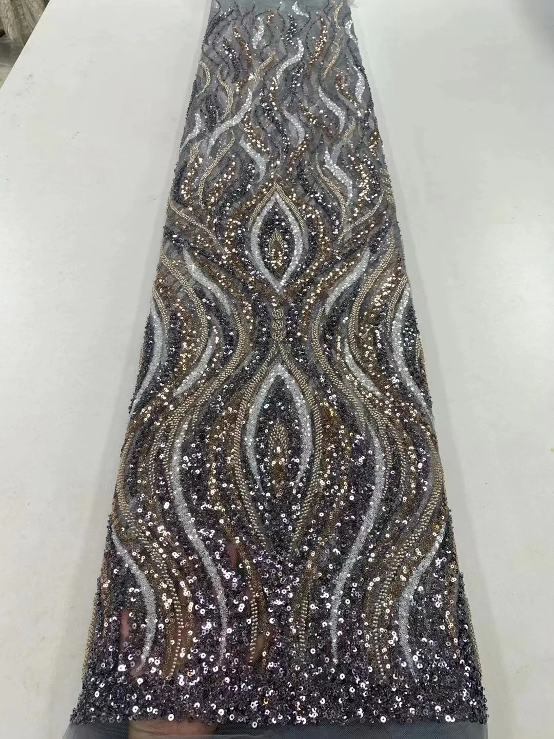 Grey Luxury Beads Lace Sequins African Lace Fabric 2023 High Quality Nigerian Net Groom Lace Fabrics for Evening Party Dress
Grey Luxury Beads Lace Sequins African Lace Fabric 2023 High Quality Nigerian Net Groom Lace Fabrics for Evening Party Dress