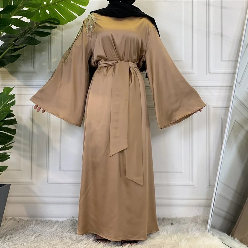 

Soft Satin Abaya Maxi Dress Women Muslim Fashion Appliques Long Flare Sleeve Belted Hijab Dresses Dubai Africa Clothes Ramadan