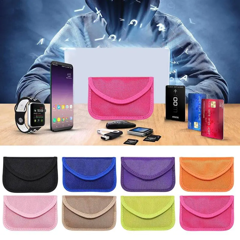 Car Key Signal Blocker Case Auto Faraday Key Fob Protector Cage Car RFID Signal Blocking Key Cover Car Anti Theft Faraday Pouch
Car Key Signal Blocker Case Auto Faraday Key Fob Protector Cage Car RFID Signal Blocking Key Cover Car Anti Theft Faraday Pouch