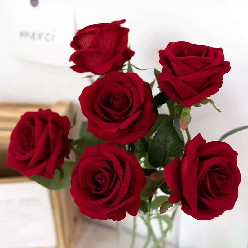 1pc/5pc Beautiful Silk Artificial Rose Flowers Wedding Home Table Decor Long Bouquet Arrange Fake Plant Valentine's Day Presents
1pc/5pc Beautiful Silk Artificial Rose Flowers Wedding Home Table Decor Long Bouquet Arrange Fake Plant Valentine's Day Presents