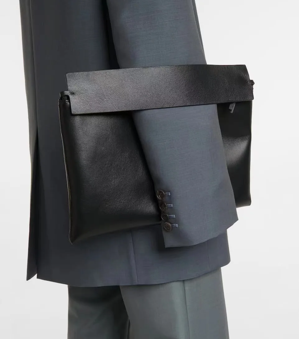 Cowhide Lcu Wide Shoulder The Straps Single Shoulder Row Portable Envelope Clutch Bag
Cowhide Lcu Wide Shoulder The Straps Single Shoulder Row Portable Envelope Clutch Bag