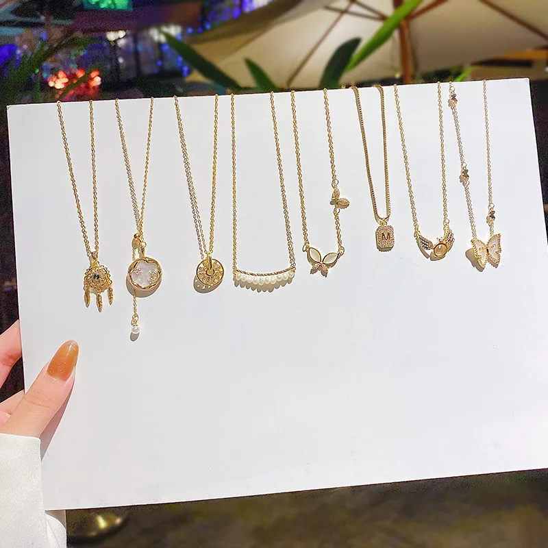 Korean Fashion Titanium Steel Zircon Butterfly Pendant Necklaces for Women Bohemian Vintage Neck Chain Necklace Female Jewelry
Korean Fashion Titanium Steel Zircon Butterfly Pendant Necklaces for Women Bohemian Vintage Neck Chain Necklace Female Jewelry