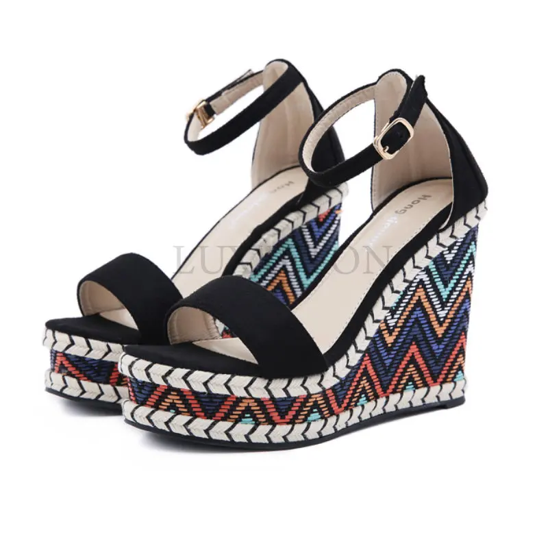 Босоножки женские на платформе и высоком каблуке, сандалии-гладиаторы, модная обувь на танкетке, гладиаторы, цвет черный, лето
Босоножки женские на платформе и высоком каблуке, сандалии-гладиаторы, модная обувь на танкетке, гладиаторы, цвет черный, лето