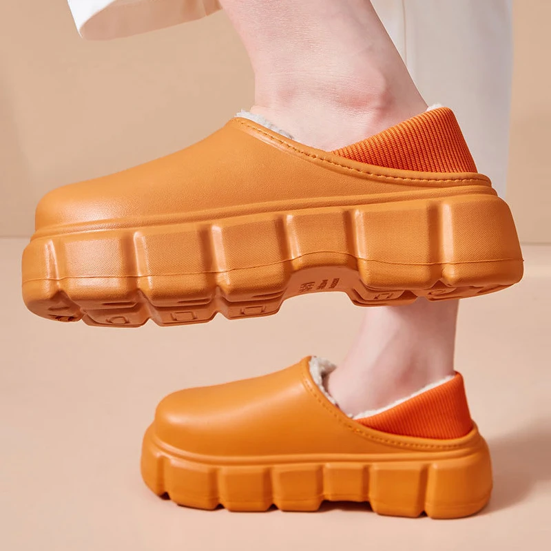 Heel Wrapped Cotton Slippers for Women Winter Home Indoor Preservation Thick Sole Waterproof Couple Shoes for External Wear
Heel Wrapped Cotton Slippers for Women Winter Home Indoor Preservation Thick Sole Waterproof Couple Shoes for External Wear