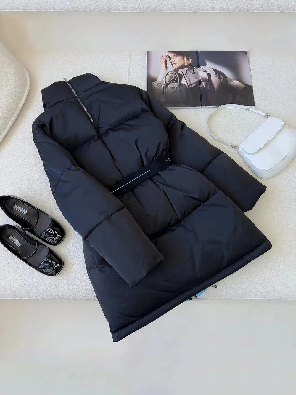 2023 Winter Women Long Down Jacket 90% Goose Down Fill Zipper with Stand Collar Lady Blue Lining with Belt Down Coat Casual
2023 Winter Women Long Down Jacket 90% Goose Down Fill Zipper with Stand Collar Lady Blue Lining with Belt Down Coat Casual