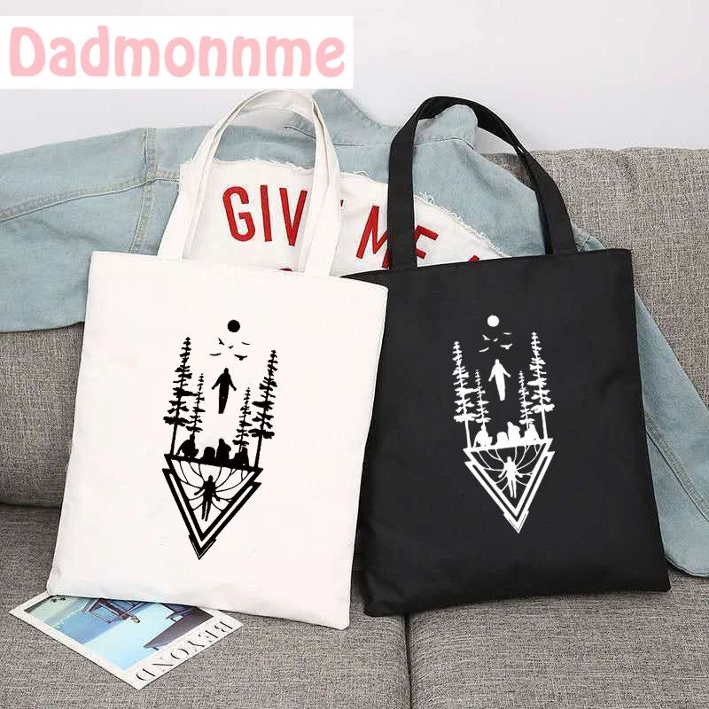 Stranger Things Max Demogorgon Eddie Munson Shoulder Bags Large Capacity Wild Messenger Summer New Cute Canvas Handbag Tote Bag
Stranger Things Max Demogorgon Eddie Munson Shoulder Bags Large Capacity Wild Messenger Summer New Cute Canvas Handbag Tote Bag