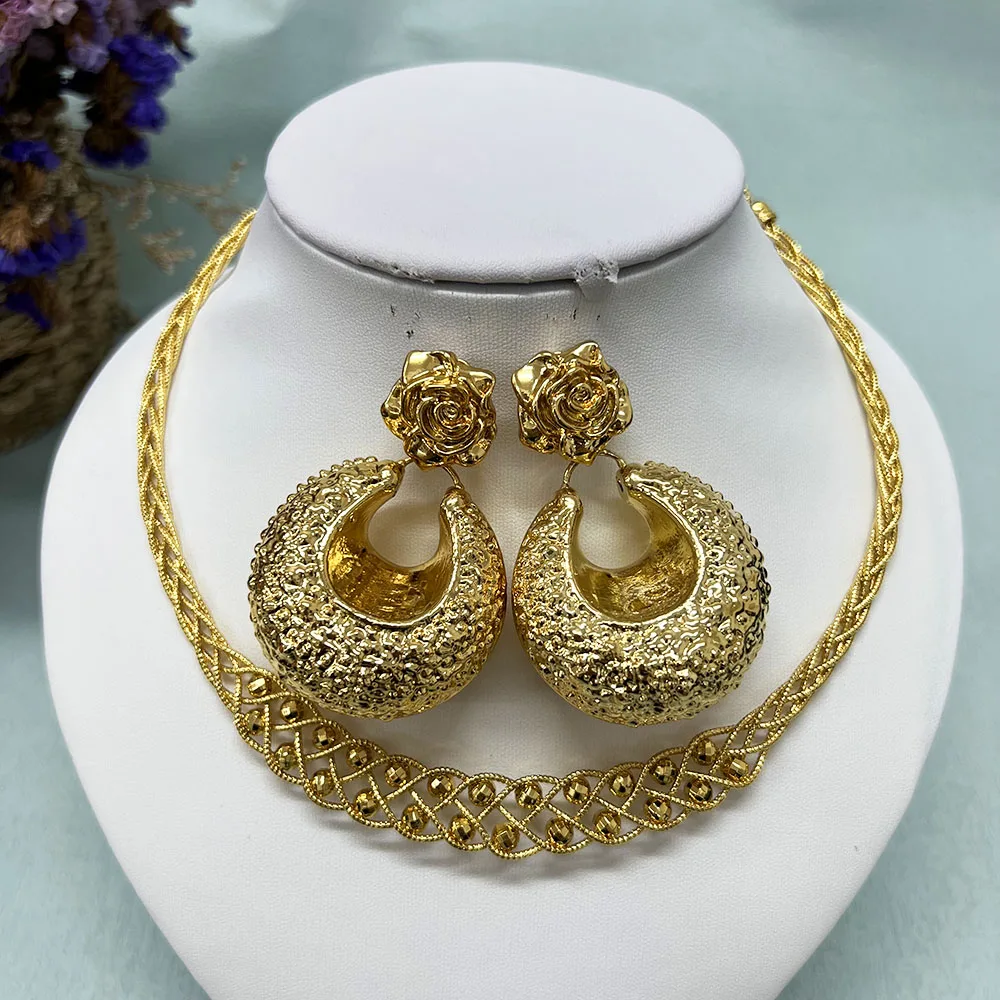 African Jewelry Sets for Women Earrings Dubai Gold Color Necklace Round Link Chain Glittering Nigeria Wedding Dress Accessories
African Jewelry Sets for Women Earrings Dubai Gold Color Necklace Round Link Chain Glittering Nigeria Wedding Dress Accessories