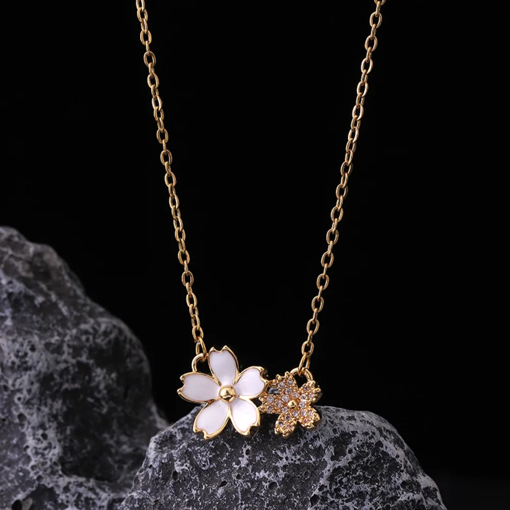 Simple Dual Color Bell Orchid Dripping Oil Full Diamond Pendant for Women's Necklace Titanium Steel Non Fading Jewelry Lock
Simple Dual Color Bell Orchid Dripping Oil Full Diamond Pendant for Women's Necklace Titanium Steel Non Fading Jewelry Lock