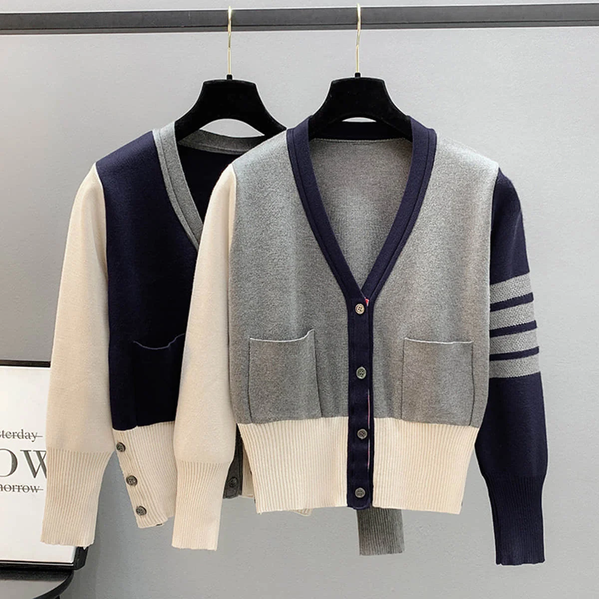 

Womens Cardigan TB Fashion Luxury Brand Thom Sweaters Slim Fit V-Neck Striped Cardigans Striped Cotton Casual Coat England Style