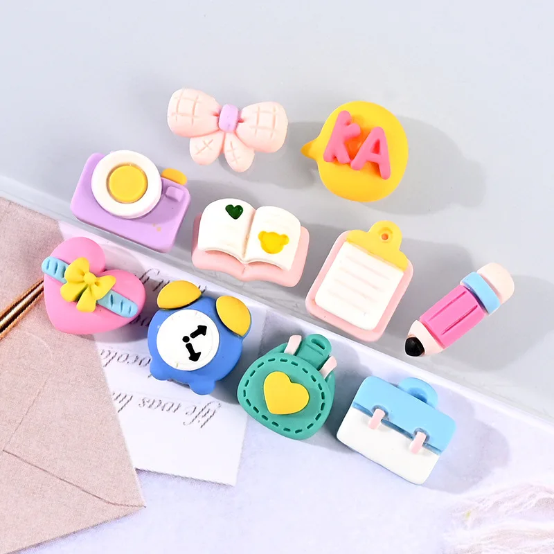 10pcs New Cute Cartoon Camera Pencil Clock Bag Resin Pendant DIY Patch fit Phone Case Hairpin Earrings Charm Craft Making R146
10pcs New Cute Cartoon Camera Pencil Clock Bag Resin Pendant DIY Patch fit Phone Case Hairpin Earrings Charm Craft Making R146