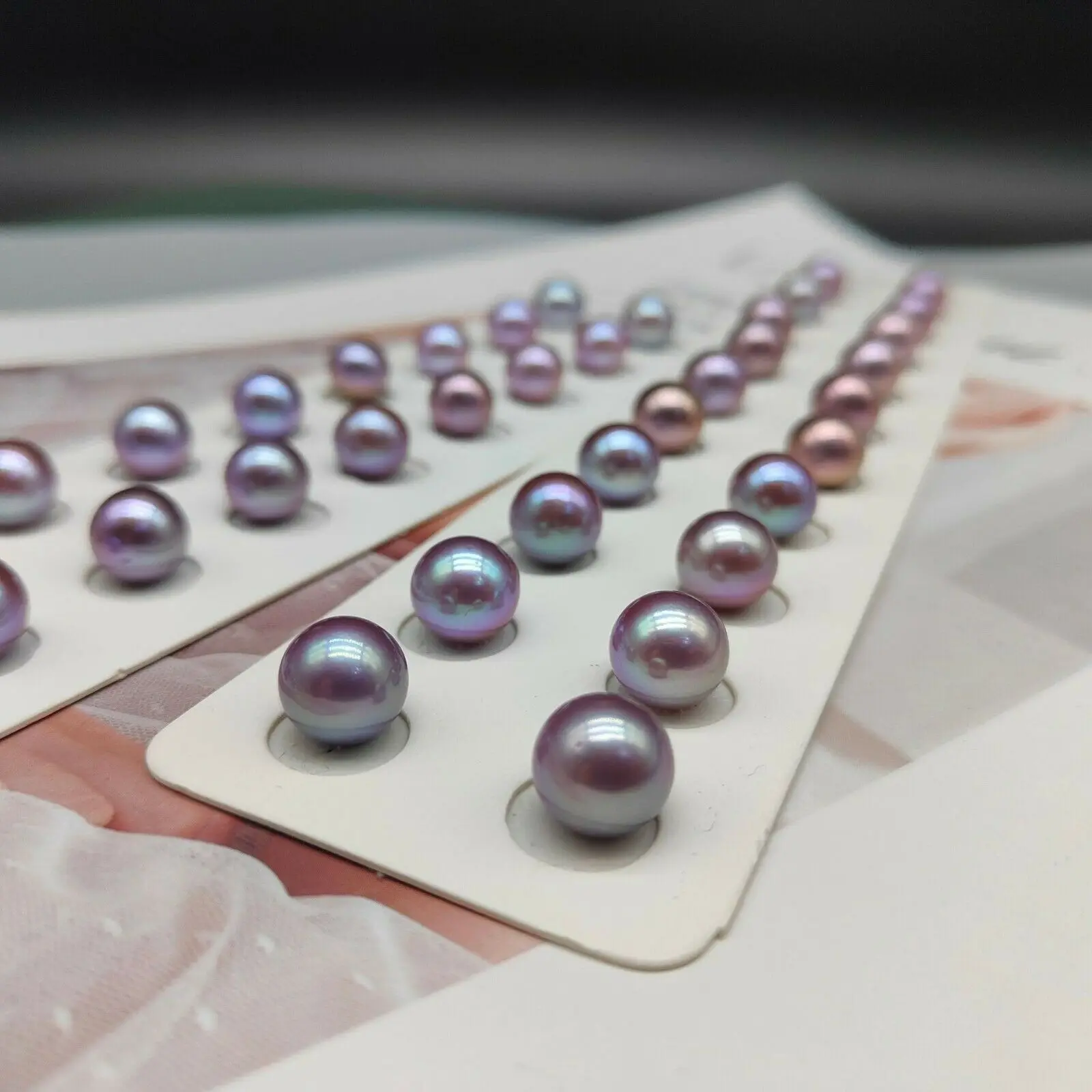 Huge charming Pair of 11mm natural sea genuine purple round good luster loose pearl jewerly
Huge charming Pair of 11mm natural sea genuine purple round good luster loose pearl jewerly