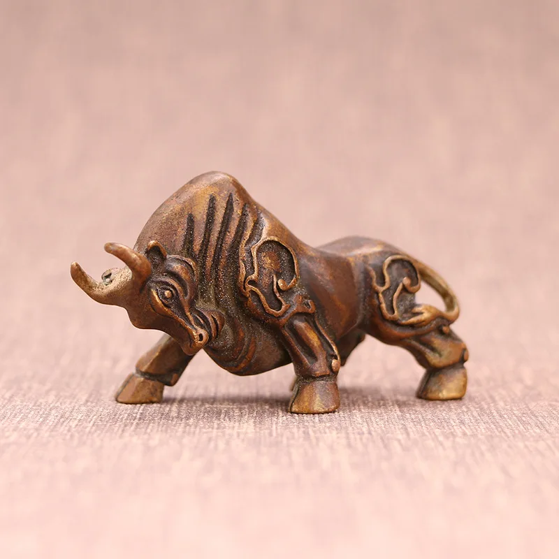 Vintage Copper Bull Statue Wall Street Bull Figure Props Sculpture Home Office Party Bar Desk Decoration Ornament Funny Toy Gift
Vintage Copper Bull Statue Wall Street Bull Figure Props Sculpture Home Office Party Bar Desk Decoration Ornament Funny Toy Gift