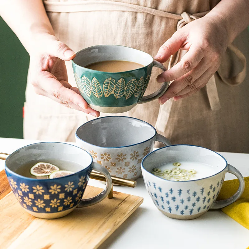 

Нестандартные керамические кружки в японском стиле, 310 мл, кофейные чашки с цветочным узором в стиле ретро для чая, молока, сока, завтрака, питьевая посуда с большим ртом