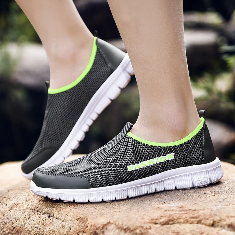 36-46 Summer Breathable Comfortable Mesh Male Running Shoes Lover's Trainers Walking Outdoor Sport Men Lightweight Sneakers
36-46 Summer Breathable Comfortable Mesh Male Running Shoes Lover's Trainers Walking Outdoor Sport Men Lightweight Sneakers