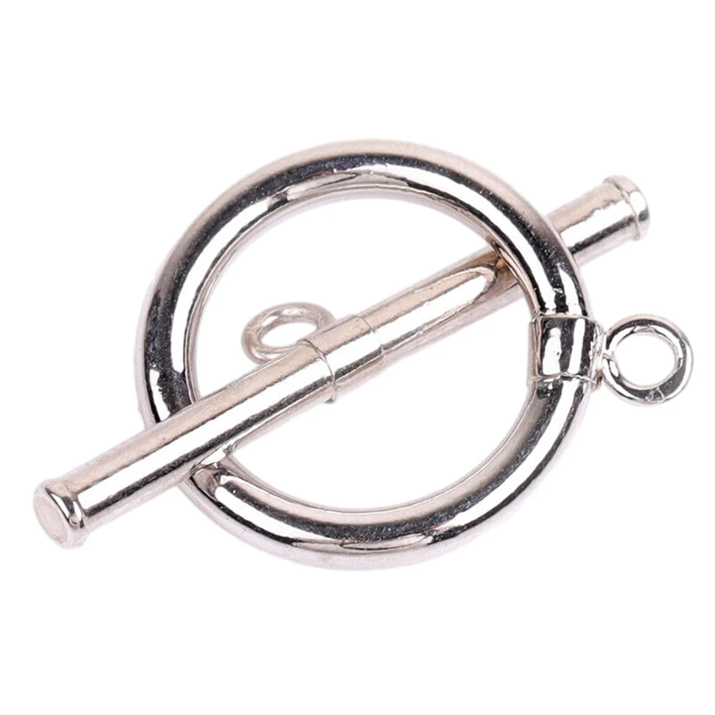 Enhance your accessories with this fashion forward buckle crafted with exquisite workmanship and premium steel
Enhance your accessories with this fashion forward buckle crafted with exquisite workmanship and premium steel
