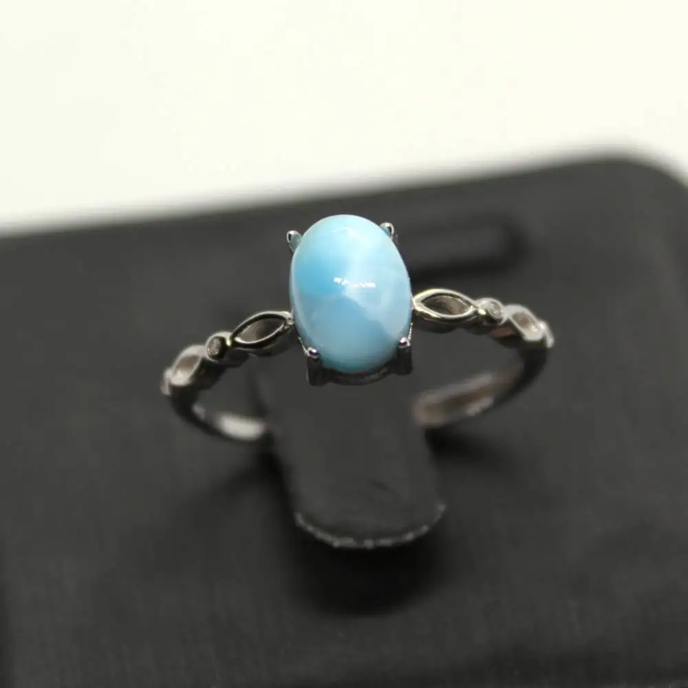 Кольцо регулируемое из серебра, 6 х8 мм
Кольцо регулируемое из серебра, 6 х8 мм