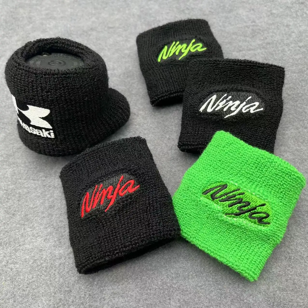 Motorcycle Front Fluid Oil Brake Reservoir Cup Cap Cover Socks For Kawasaki Versys1000 650 NINJA 250 ZX14R ZX10R ZX6R ER6N
Motorcycle Front Fluid Oil Brake Reservoir Cup Cap Cover Socks For Kawasaki Versys1000 650 NINJA 250 ZX14R ZX10R ZX6R ER6N