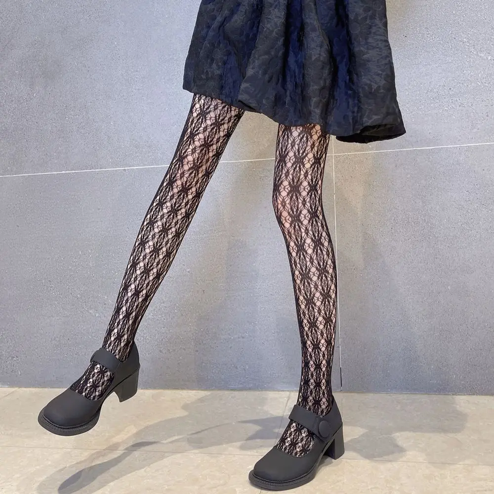 Fashion Hollowed Out Seamless Black White Lolita Girls Fishnet Pantyhose Jacquard Stockings Female Sexy Tights Gift For Women
Fashion Hollowed Out Seamless Black White Lolita Girls Fishnet Pantyhose Jacquard Stockings Female Sexy Tights Gift For Women