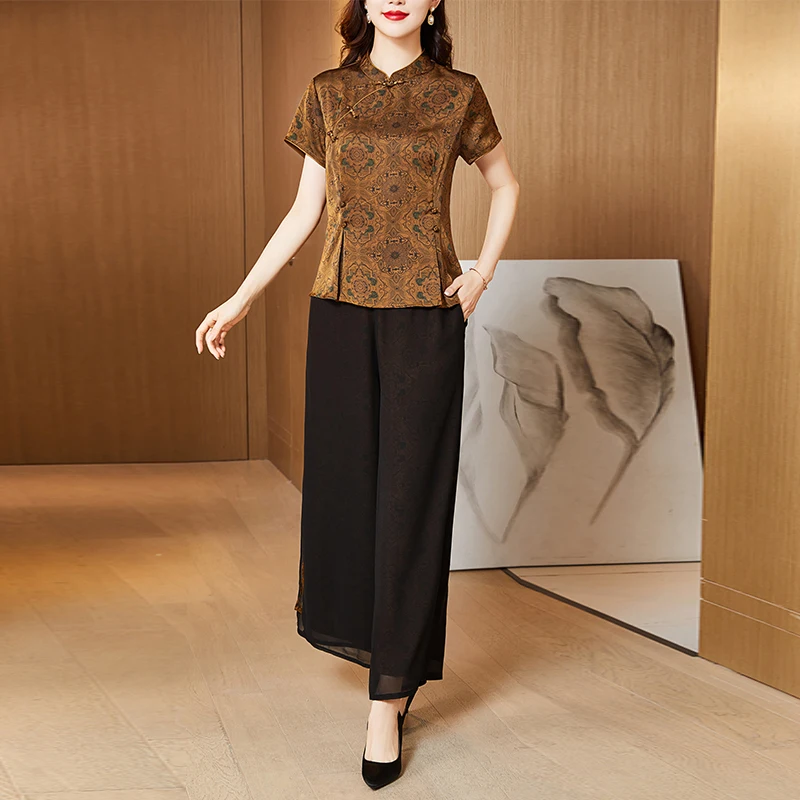 Make temperament chiffon two-piece summer new retro button tops of tall waist chiffon wide-legged pants
Make temperament chiffon two-piece summer new retro button tops of tall waist chiffon wide-legged pants