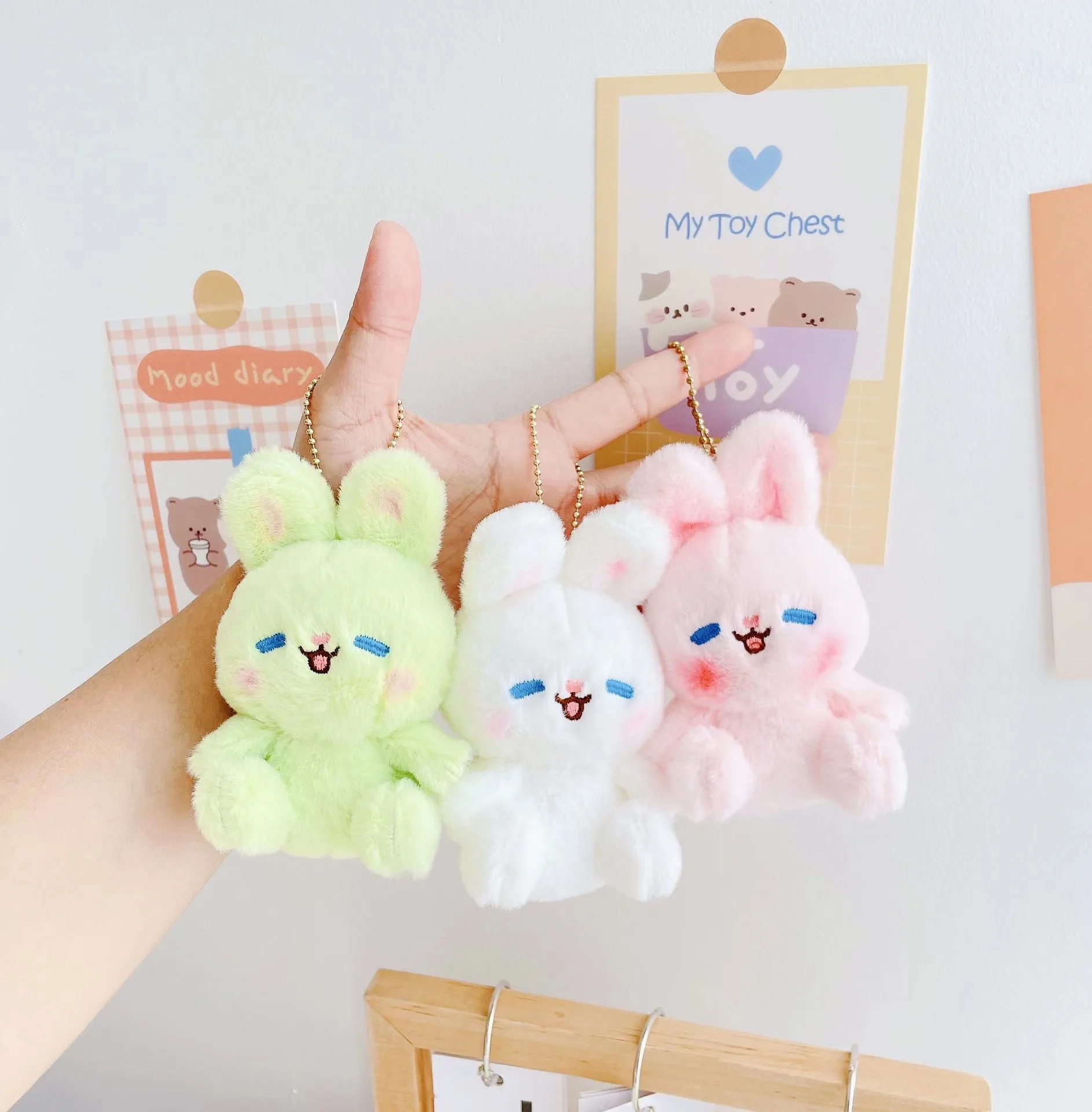 New Cute happy rabbit doll pendant keychain couple Pendant lovely fashione soft bag decorate birthday christmase gift
New Cute happy rabbit doll pendant keychain couple Pendant lovely fashione soft bag decorate birthday christmase gift