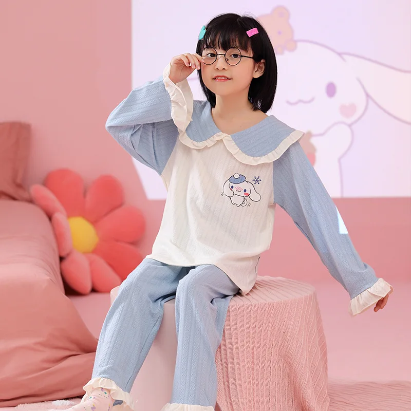 Sanrioes Anime Kuromi Cinnamoroll Pachacco детская одежда для сна кавайная Одежда для маленьких мальчиков и девочек комплекты детской пижамы
Sanrioes Anime Kuromi Cinnamoroll Pachacco детская одежда для сна кавайная Одежда для маленьких мальчиков и девочек комплекты детской пижамы