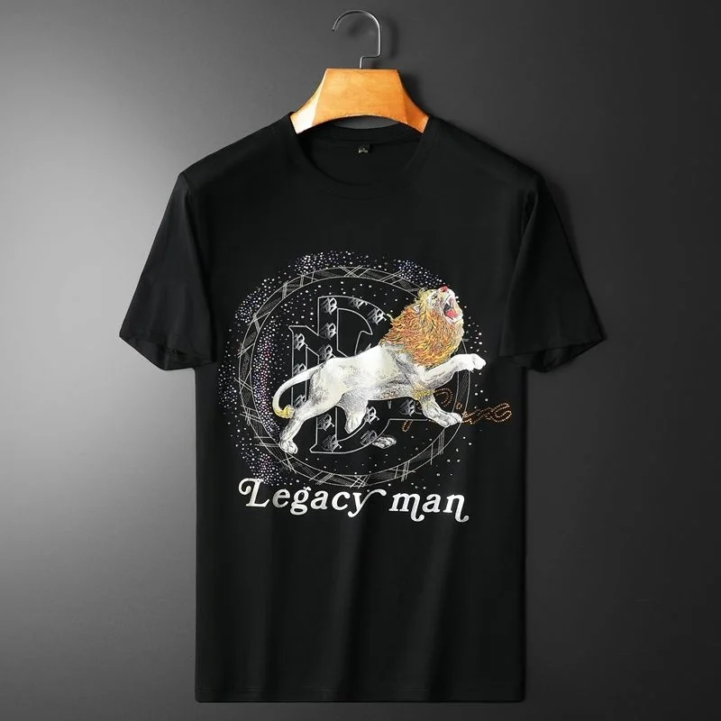 Футболка мужская с коротким рукавом, круглым вырезом и надписью Стразы
Футболка мужская с коротким рукавом, круглым вырезом и надписью Стразы