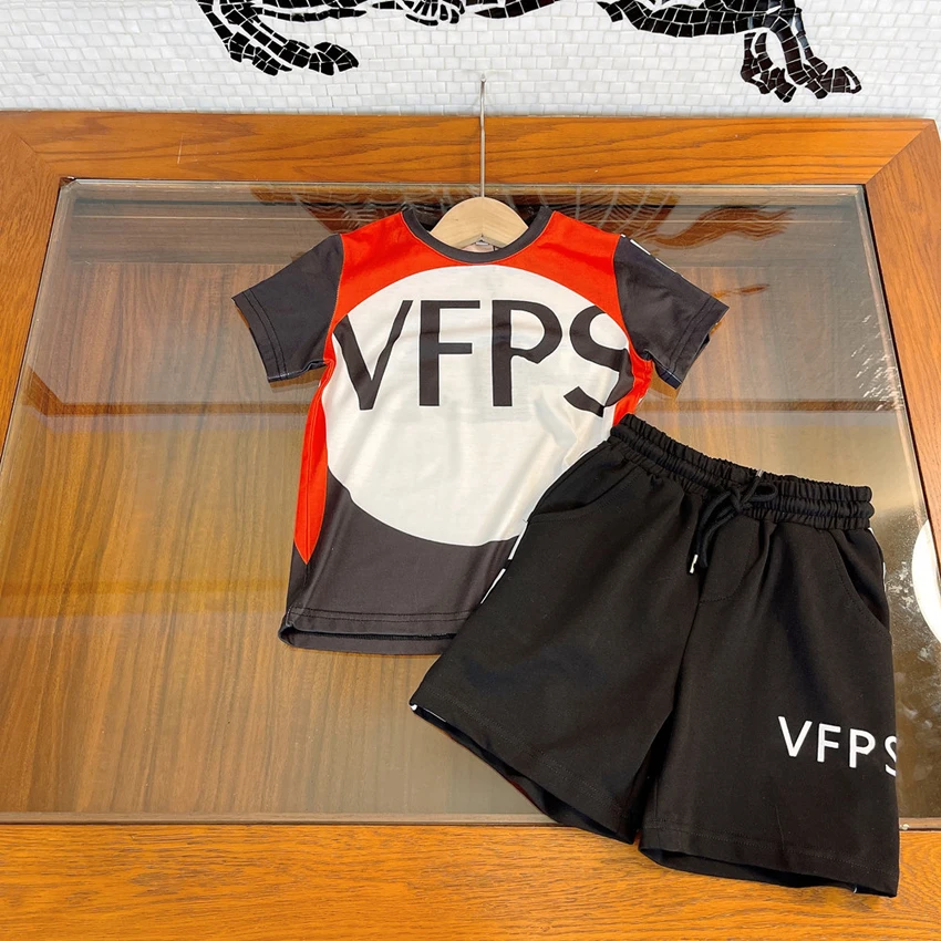 2023 New Solid Color T Shirt Sets Cotton T-shirts Summer Skateboard Short Sleeve Tee +shorts 2pc Boy Tshirt Tops Suit
2023 New Solid Color T Shirt Sets Cotton T-shirts Summer Skateboard Short Sleeve Tee +shorts 2pc Boy Tshirt Tops Suit