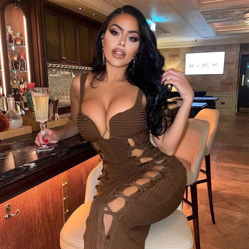 New Summer Sexy Spaghetti Strap Camisole Mini Dress Women Bodycon V-Neck Hollow Out Dress Club Party Dress Sundress Wholesale 2#
New Summer Sexy Spaghetti Strap Camisole Mini Dress Women Bodycon V-Neck Hollow Out Dress Club Party Dress Sundress Wholesale 2#