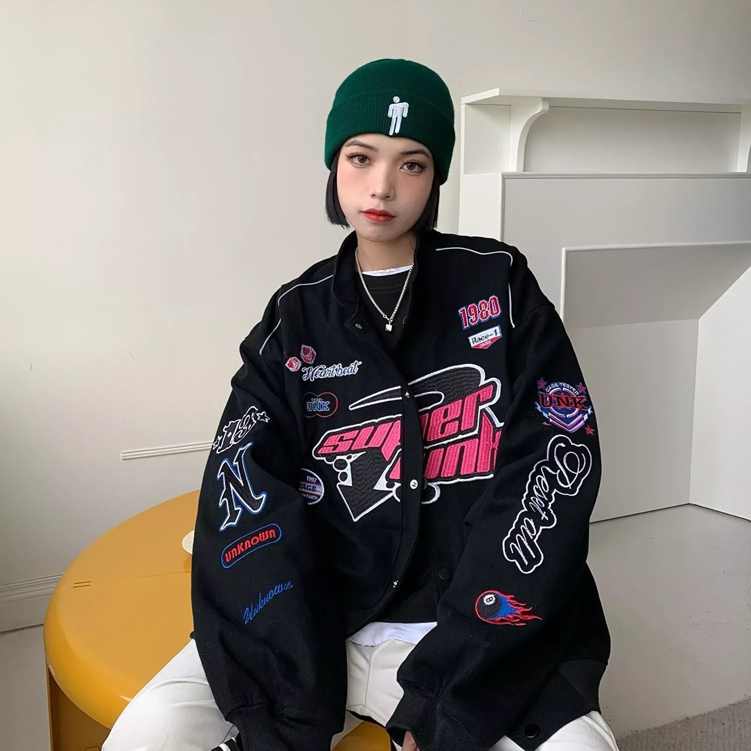 New2022 retro Bomber Jacket Women Vintage new Spring Coat Jacket Embroidery Sport Style Long Sleeve Y2k Jackets men ins
New2022 retro Bomber Jacket Women Vintage new Spring Coat Jacket Embroidery Sport Style Long Sleeve Y2k Jackets men ins