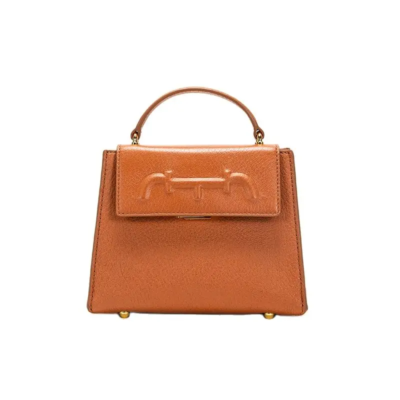 Women Cow leather Shoulder Bag Solid Color Flap Handbag Brand Fashion Ladies Shoulder Bags Messenger Bag
Women Cow leather Shoulder Bag Solid Color Flap Handbag Brand Fashion Ladies Shoulder Bags Messenger Bag