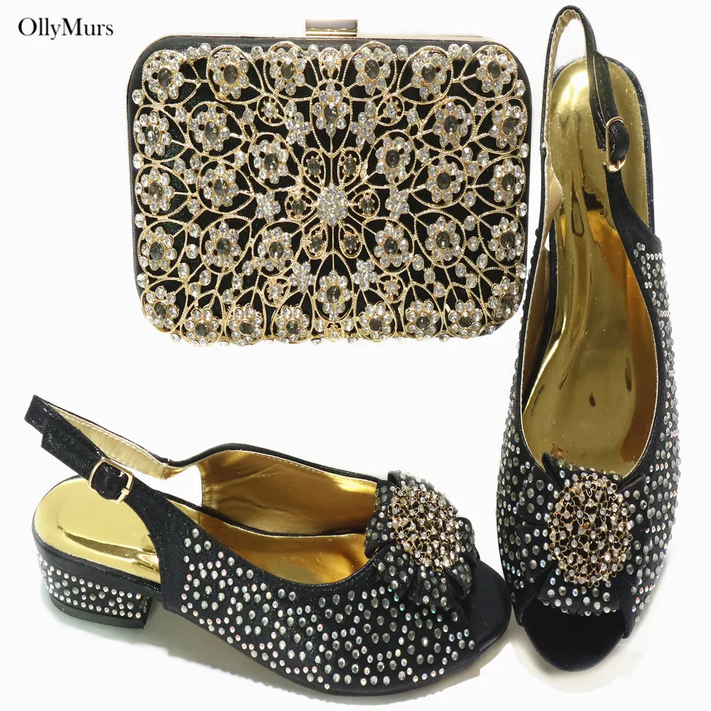 Summer Style Rhinestone Rhinestone Pumps Shoes And Bag Set New Italian Woman Square Heels Shoes And Bag Set For Wedding
Summer Style Rhinestone Rhinestone Pumps Shoes And Bag Set New Italian Woman Square Heels Shoes And Bag Set For Wedding